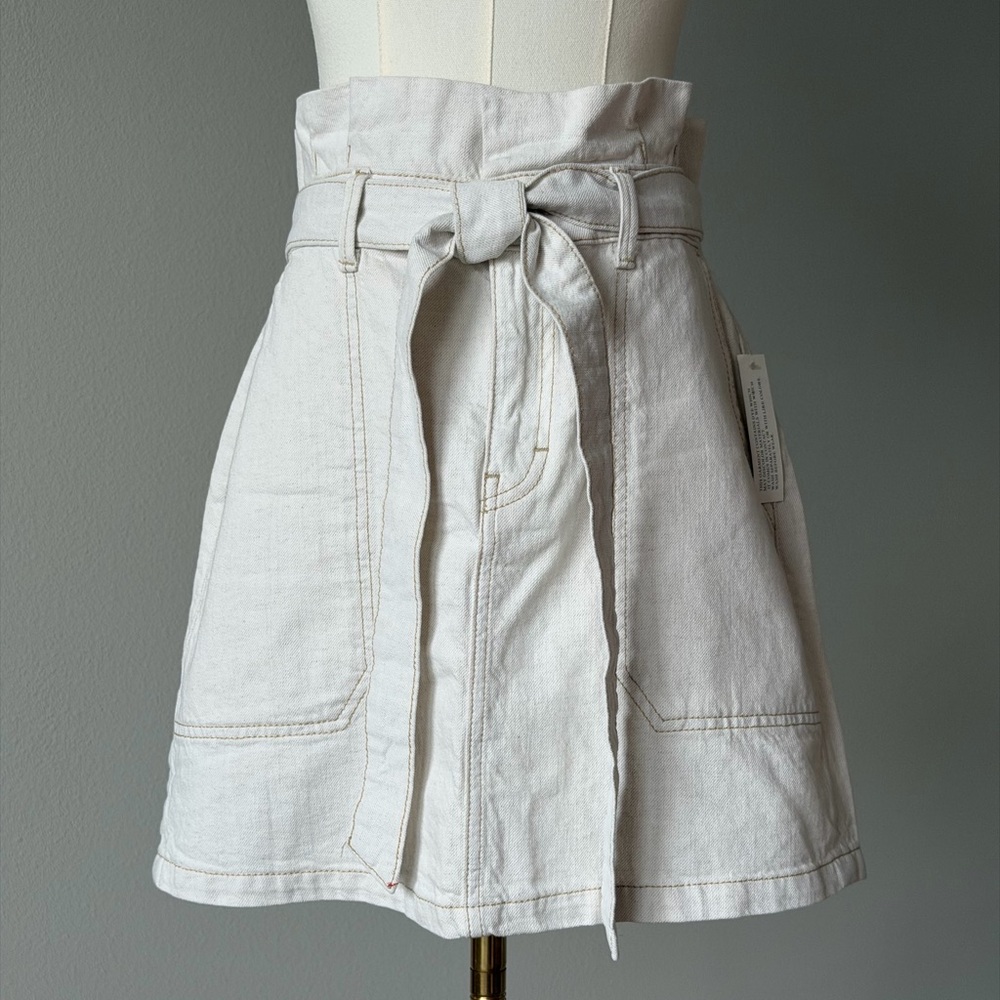 Free People Splendor In The Grass Light Oatmeal Paper - Bag Waist Mini Skirt-6/S - Picture 2 of 14